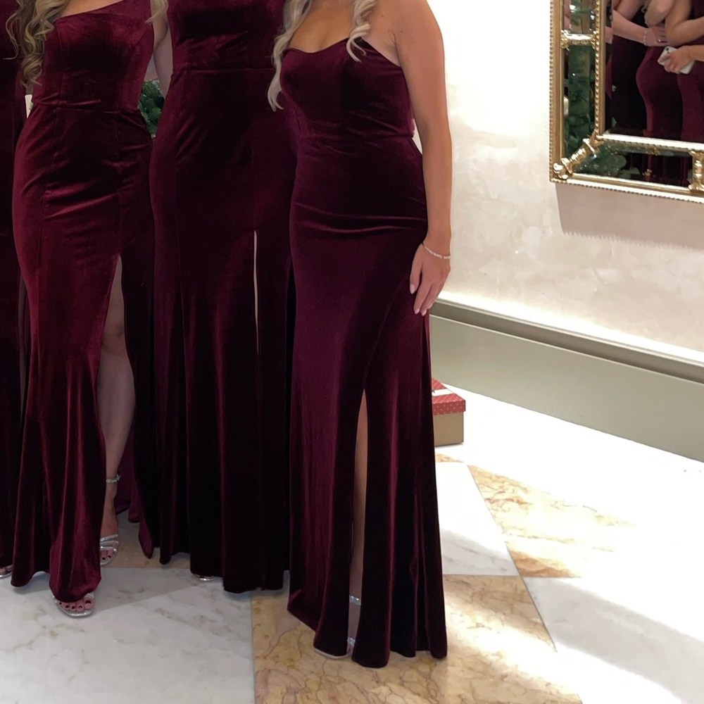 Azazie Nereda Velvet Gown - Picture 8 of 8